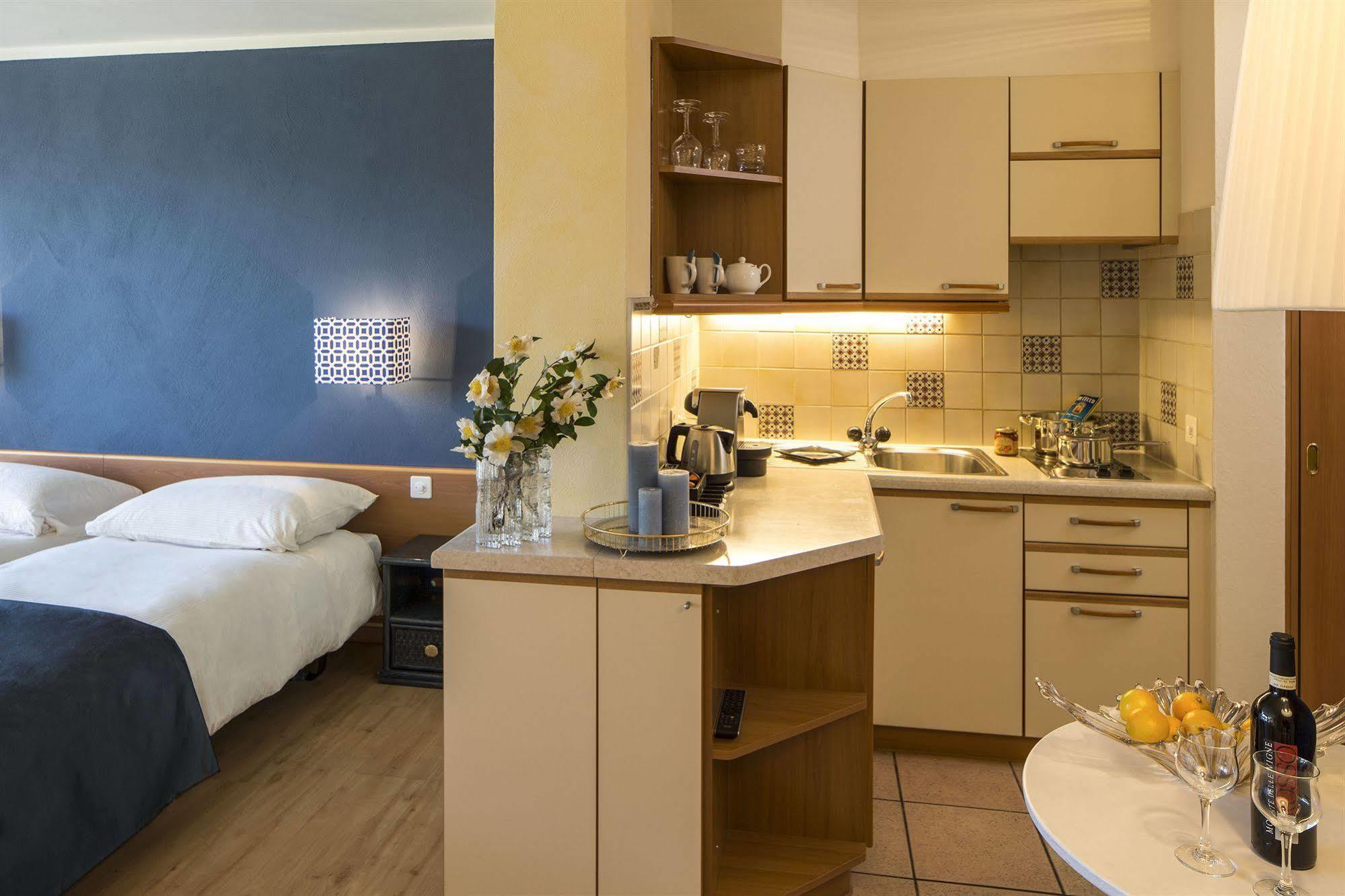 La Barca Blu Hotel Muralto Ngoại thất bức ảnh